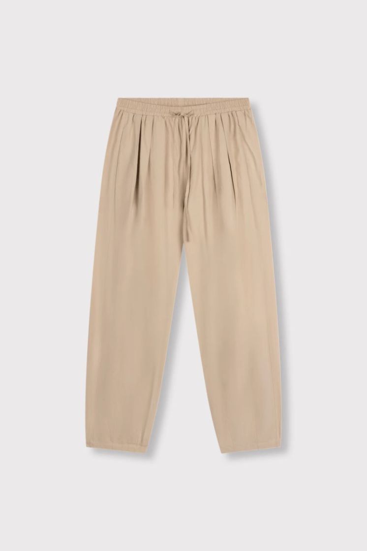 Pantalon Rooze 603 sand